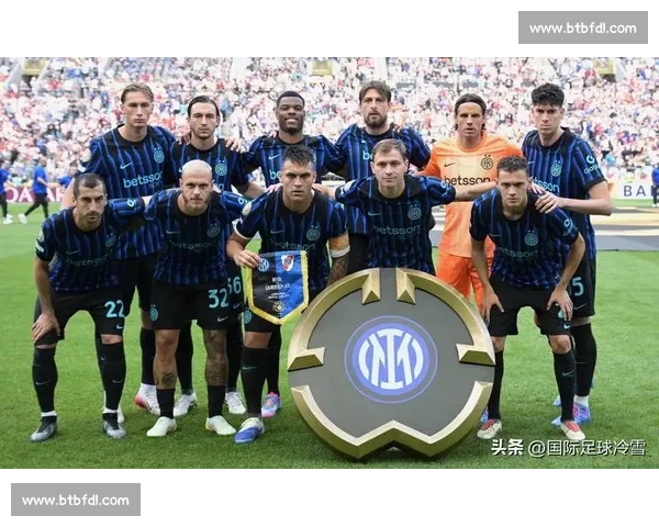 国米曼联霍伊伦转会陷僵局 罗马诺：谈判仍无实质突破