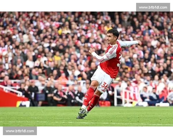 布努 10 扑救创纪录！懂球帝 X 咪咕世俱杯 MVP 掀翻曼城