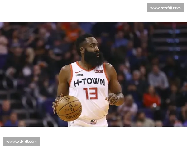 比塞克强硬回应转会传闻:专注当下,让流言随风而散 比塞克强硬回应转会传闻:专注当下,让流言随风而散