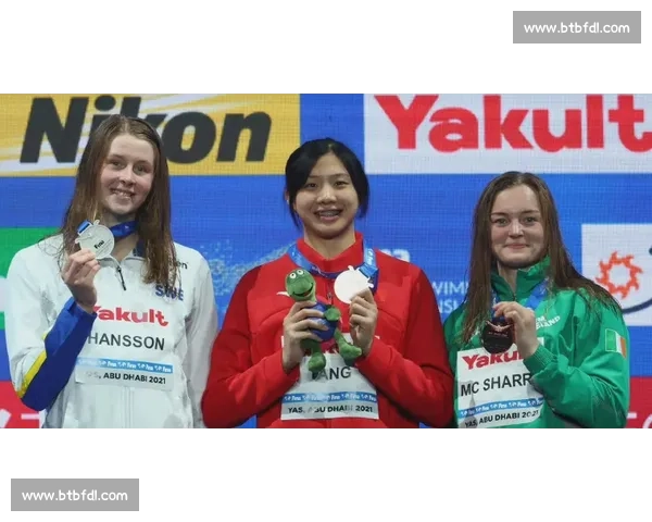 泪目!六冠王 C 宝退役后首谈复出:“我还没准备好说再见” 泪目!六冠王 C 宝退役后首谈复出:“我还没准备好说再见”